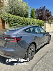  4 Tesla Model 3 2023 standard plus فحص كامل