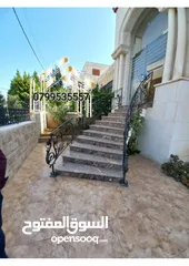  2 شقة للايجار في دابوق ارضي مع حديقة وترسات