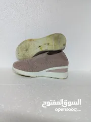  4 احذية نسائية مريحه