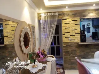  14 شقه للبيع بشارع ابراهيم العوامي أمام مسجد رضوان