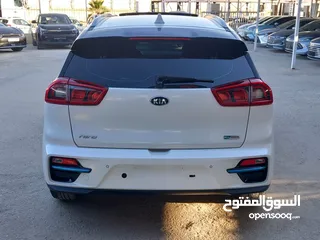  11 كيا نيرو كهرباء 2020 كهرباء كامل فل مع فتحة تورنج اقساط على الهوية فقط