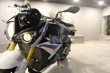  1 دراجة بي ام دبليو BMW S1000R 2018