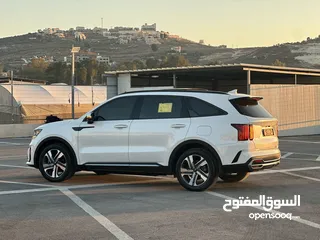  12 كايا سورينتو 2023 فل الفل  فتحة سقف بانوراما  4x4 ///240Hp بنزين + كهرباء  ( Haybrid) 1600cc
