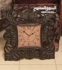  1 ساعة حائط للبيع بحاله ممتازه بسعر مغري