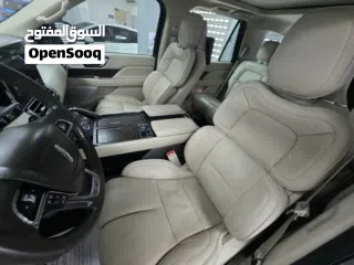  7 سيارة لينكولن نافيجبتور 2019 بحالة الوكالة Lincoln Navigator 2019 لون مميز