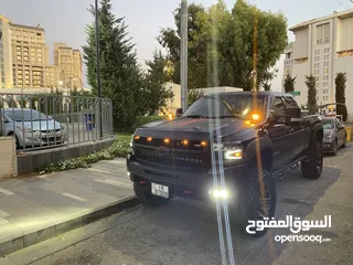  9 Chevrolet Silverado 2500 HD 4X4 6000 CC Clean Title