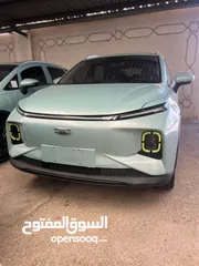  10 جيلي جيومتري E موديل 2022 و 2023