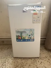  1 ثلاجه صغيره مستعمله