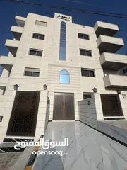  30 شقة مميزه خلف مسجد الضاحية 155 م مخدوم صرف صحي .
