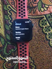  4 Apple watch se black