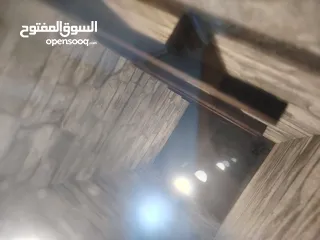  4 الطاولة الترند الاكثر جمالية طاولة 3D بجميع الوان المخمل الفاخر عملية جدا وبتشطيب مميز ........