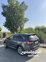  3 كيا سنرنتو 2017 للبيع
