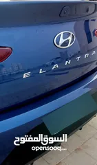  14 Hyundai Elentra SEL 2020  Blue color