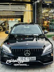  2 Mercedes C300 2018  kit brabus