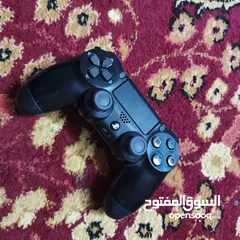  5 (Playstation 4 pro (1T بلايستيشن 4 برو 1 تيرا  امريكيه مع الكرتونه و ايد اصليه و وحده كوبي PS4 (1T)