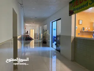  10 في موقع حيوي ومميز في مرج الحمام مجمع تجاري للبيع مكون من خمس طوابق بسعر مغري/ ref 9027