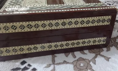  3 طاولة زهر خشب زان ثقيل محفر