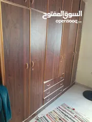  1 خزانه خشب لاتيه