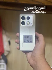  2 انفنيكس نوت 40 برو للبيع او البدل بحالة ممتازة مثل الجديد  اقرئ الوصف