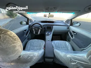  10 تويوتا بريوس منفوضه بالكامل مع جنط وكوشوك وكاله استعمال شخصي بطاريه فحص
