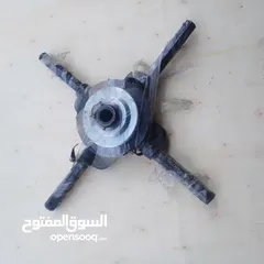  22 خلاطات باطون و ونش صرصور ومروحيات هيلكوبتر