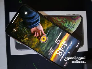  1 iPhone XSMAX