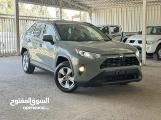  18 تويوتا راف فور ((2020)) XLE بيميوم، فل كامل، بطارية ليثيوم، فورويل، حرة، للبيع بسعر مميز..