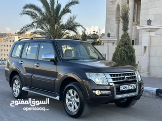  2 Mitsubishi Pajero 2017 (GLS) وارد الوكالة وصيانة الوكالة قاطع مسافة 60 الف كم فحص كامل لون بني مميز