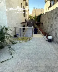  3 شقة في شارع مكة ارضية بمساحة 180 متر للبيع ( Property ID : 30596 )