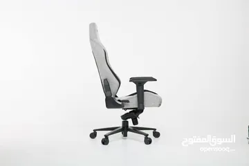 6 كرسي جيمنغ مريح لساعات اللعب الطويلة لون ابيض Dragon War Gaming Chair GC-023  السعر شامل التوصيل