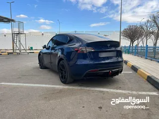  17 تيسلا Y موديل 2023 (( 7 ركاب )) فحص كامل مفحوصه شركه ومفتوحلها ملف ومفحوصه اتو سكور B + 82