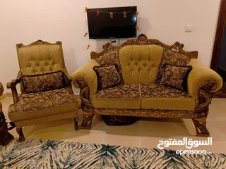  2 طقم كنب  للبيع