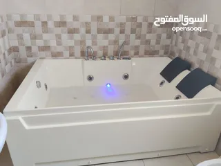  3 حمام جاكوزي مزدوج شخصين غير مستعمل