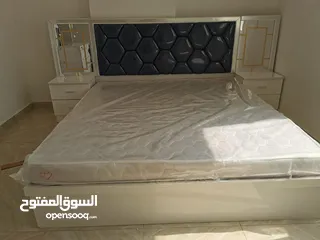  5 اثاث غرفة نظيف جدا