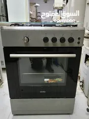  17 Ovens is very good condition and good working