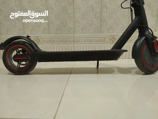  4 سكوتر تشاومي كهربائي