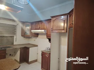  17 شقة للبيع الثامن حي الرونق