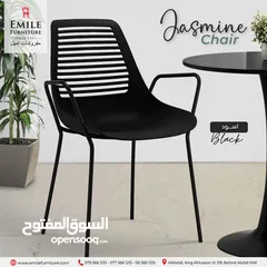  24 كرسي عظم أرجل معدن  مع أيدي بألوان مميزة