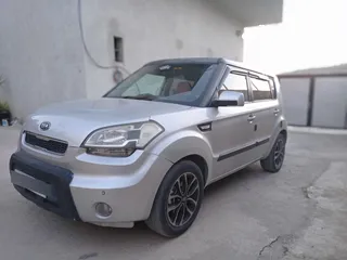  2 جيب كيا سول اتماتيك بنزين