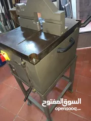  2 منشار الامنيوم اجنبي للبيع حالة ممتازة جدا جدا قياس النسلة 30cm موقع الزرقاء دائرة السير