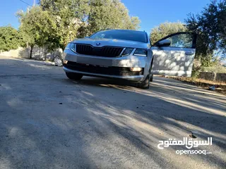  3 سكودا  للبيع كاش ف