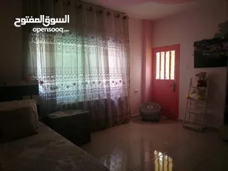  6 شقة شبه ارضي سوبر ديلوكس مجددة بالكامل للبيع