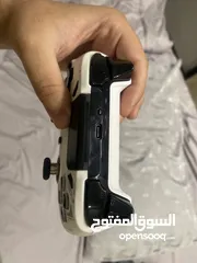  4 إيد بلايستيشن احترافية - جديده مع كامل أغراضها