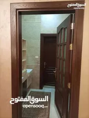  19 الظهير فيلا مستقله فخمه جدا فن معماري عاليه ومطله اجمل موقع مكون من اكثر من سكنه