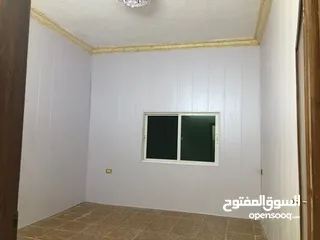  4 شقة للبيع بسعر مغري