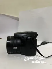  12 كاميرا FINEPIX