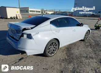  3 نيسان التيما SR 2023 فول أوبشن للبيع بالحادث أو جاهزة