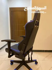  1 كرسي بحاله الوكاله