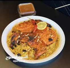  1 مطعم شاورما للبيع بابين واجه ممتازه موقع استراتيجي وحيوي في منطقه حي نزال شارع الدستور البيع كاش فقط