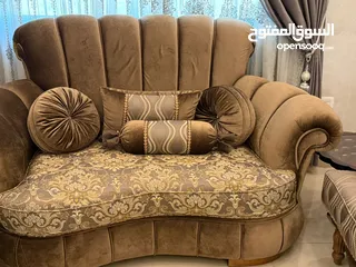  2 عفش للبيع بحالة جيده